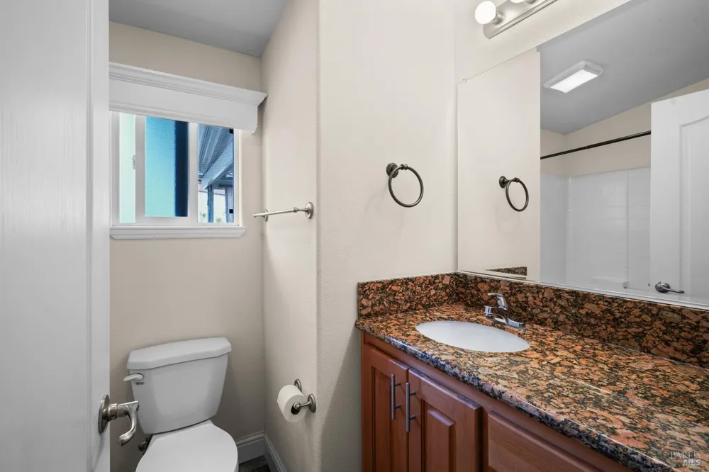 105 Redwing Drive Santa Rosa, CA 95409