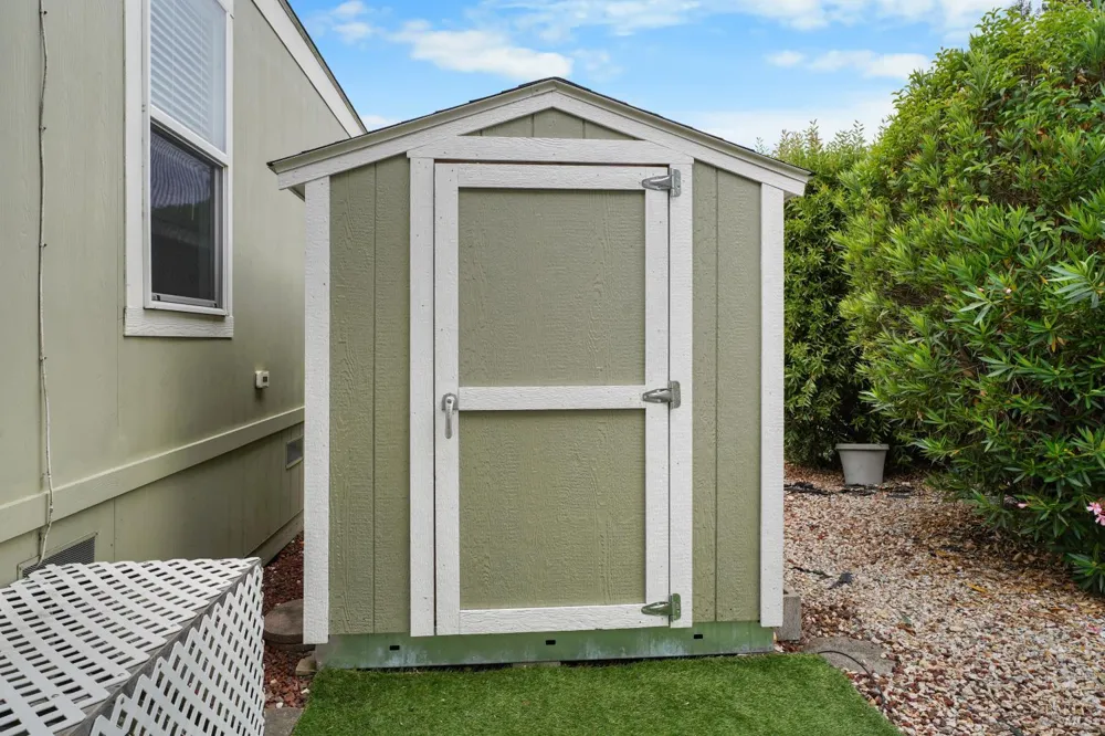 105 Redwing Drive Santa Rosa, CA 95409