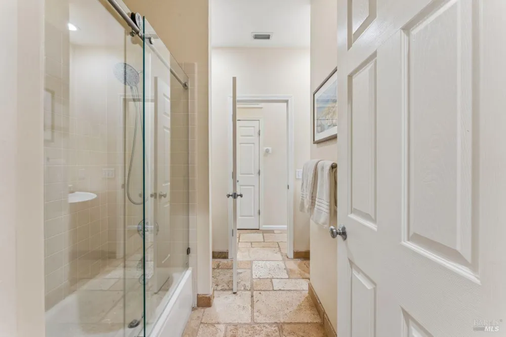 58 Skipping Rock Way Napa, CA 94558