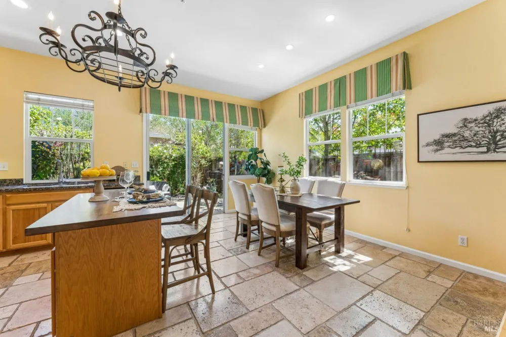 58 Skipping Rock Way Napa, CA 94558