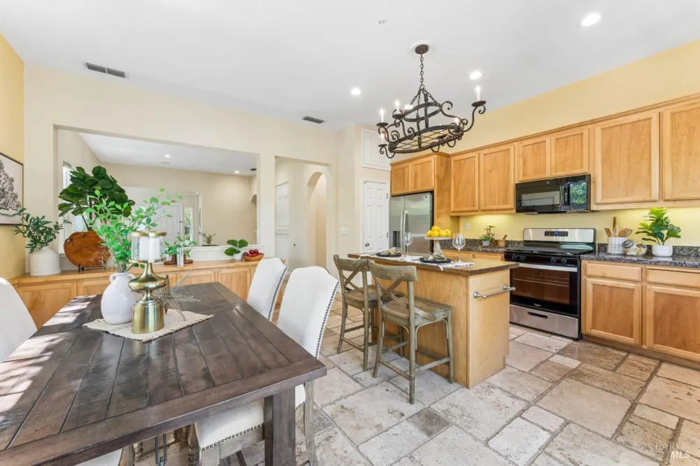 58 Skipping Rock Way Napa, CA 94558