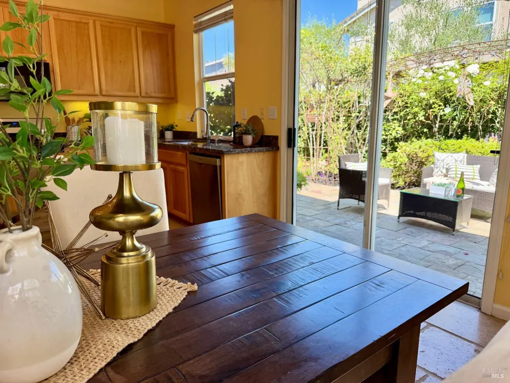 58 Skipping Rock Way Napa, CA 94558