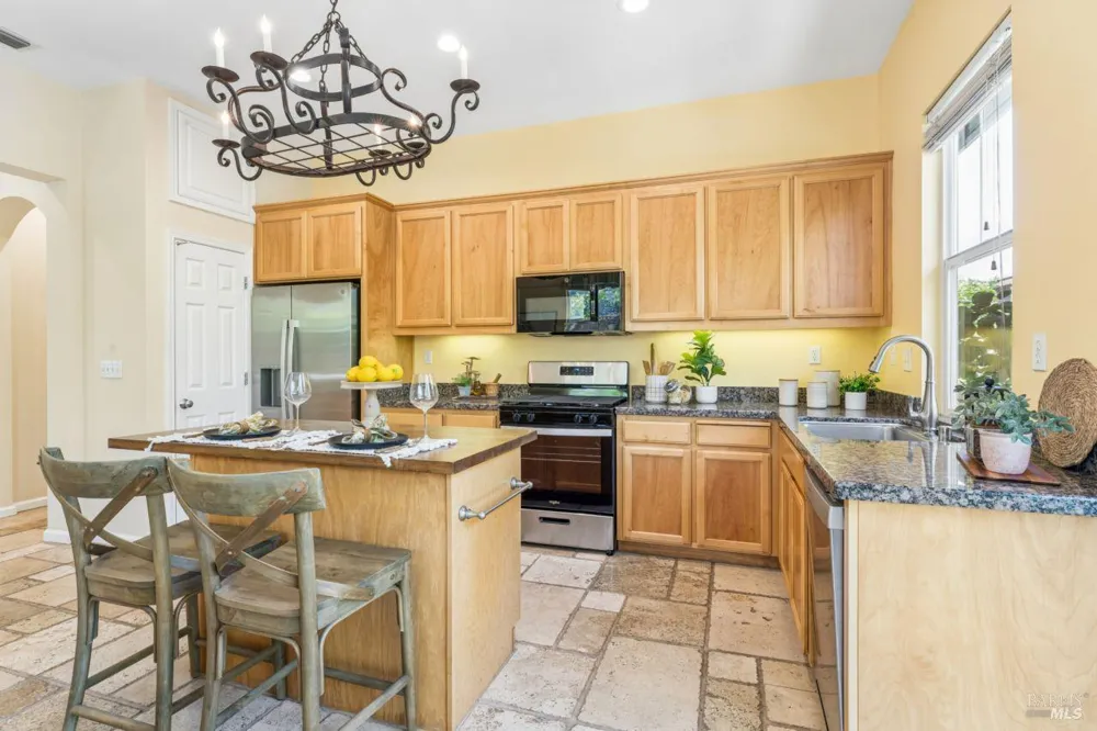 58 Skipping Rock Way Napa, CA 94558