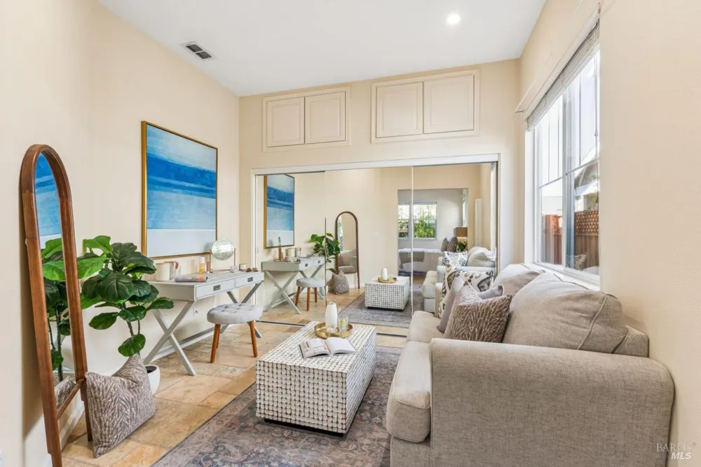 58 Skipping Rock Way Napa, CA 94558