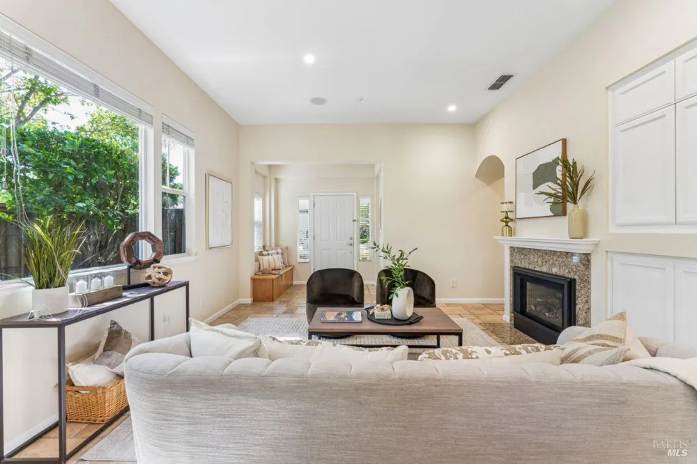 58 Skipping Rock Way Napa, CA 94558