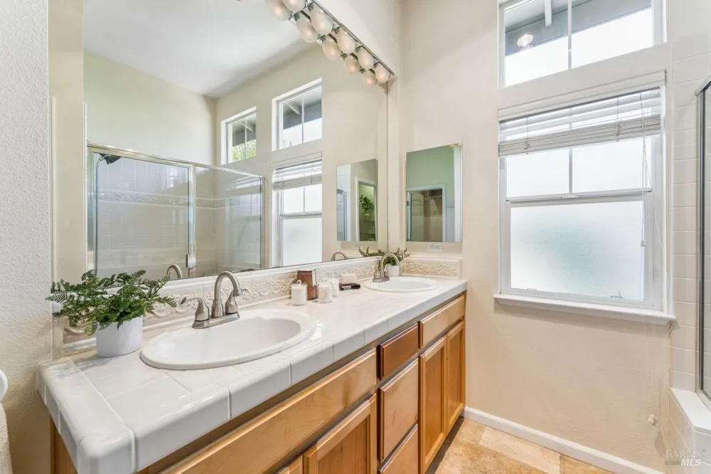 58 Skipping Rock Way Napa, CA 94558