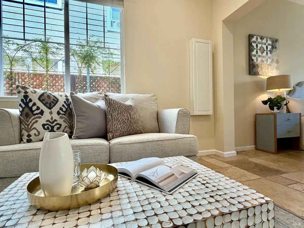 58 Skipping Rock Way Napa, CA 94558