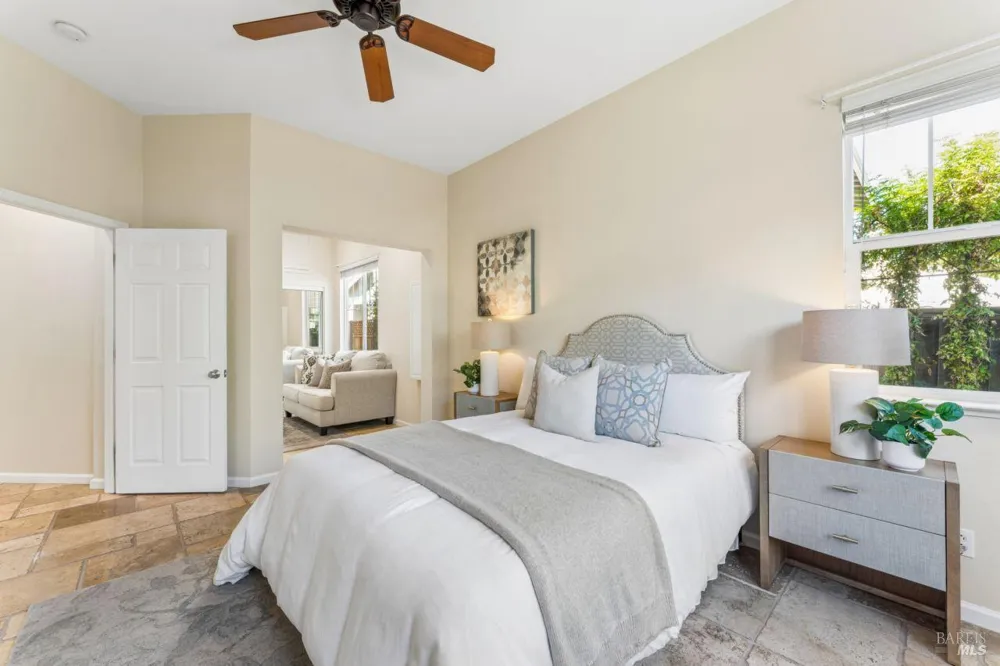 58 Skipping Rock Way Napa, CA 94558