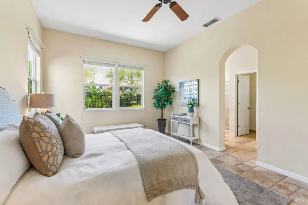 58 Skipping Rock Way Napa, CA 94558