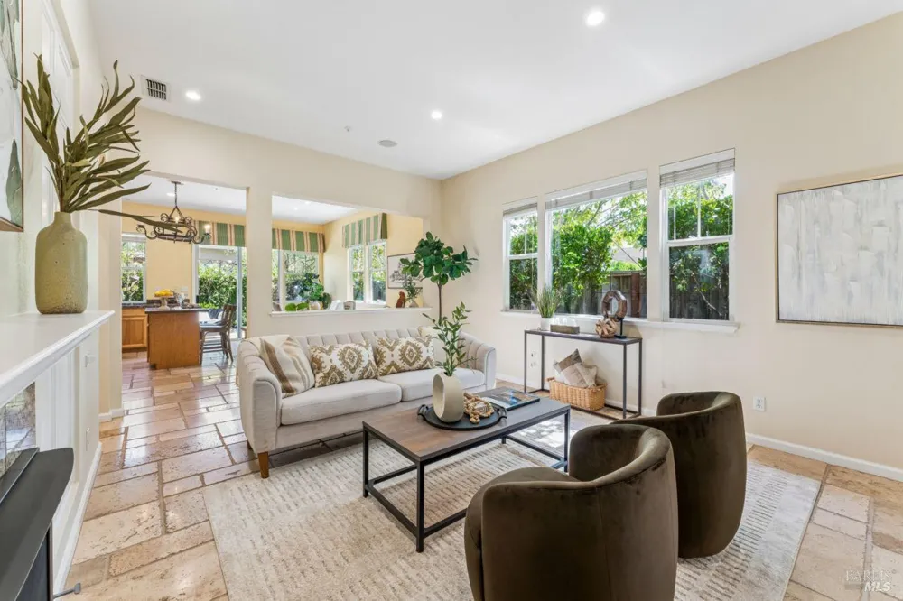 58 Skipping Rock Way Napa, CA 94558