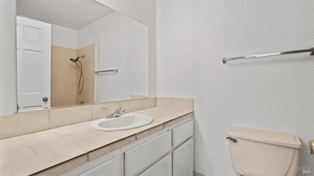 777 Military E Benicia, CA 94510