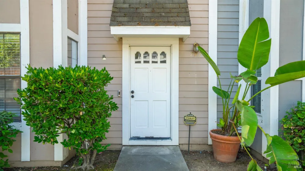 777 Military E Benicia, CA 94510