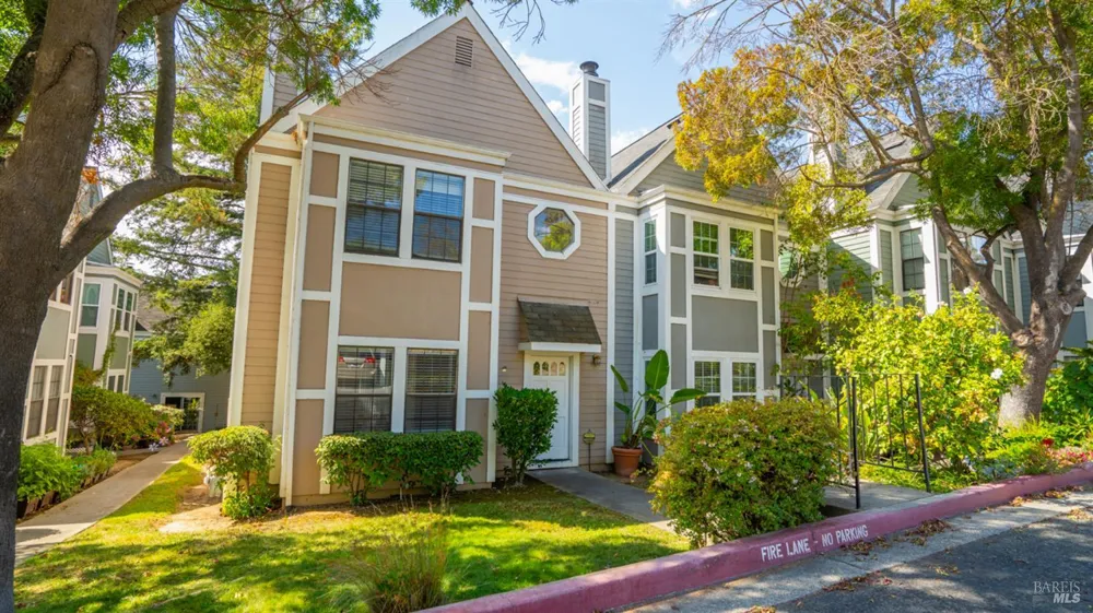777 Military E Benicia, CA 94510