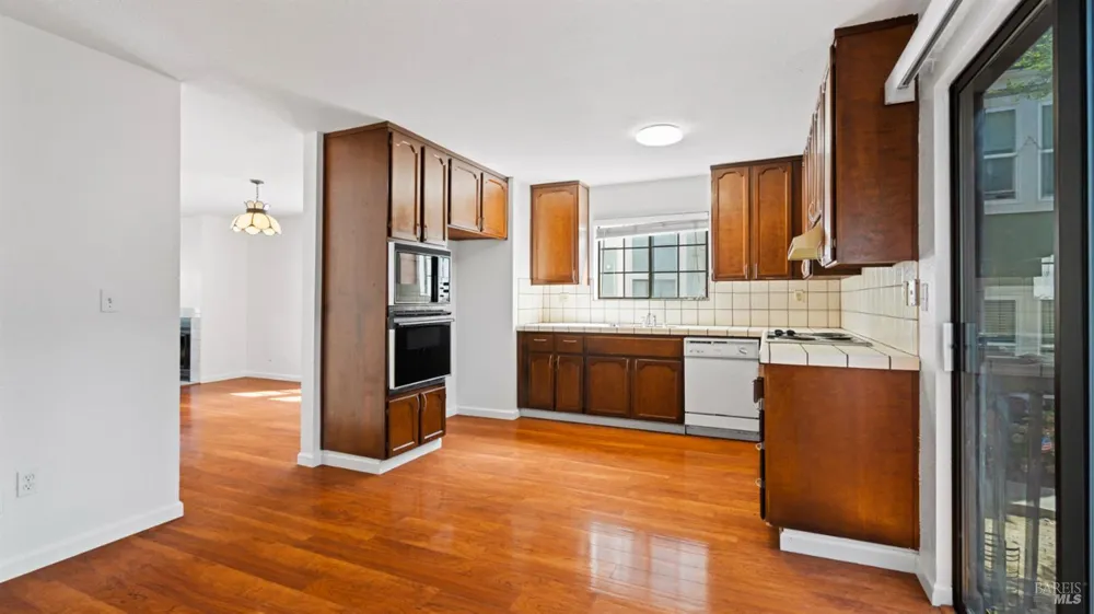 777 Military E Benicia, CA 94510