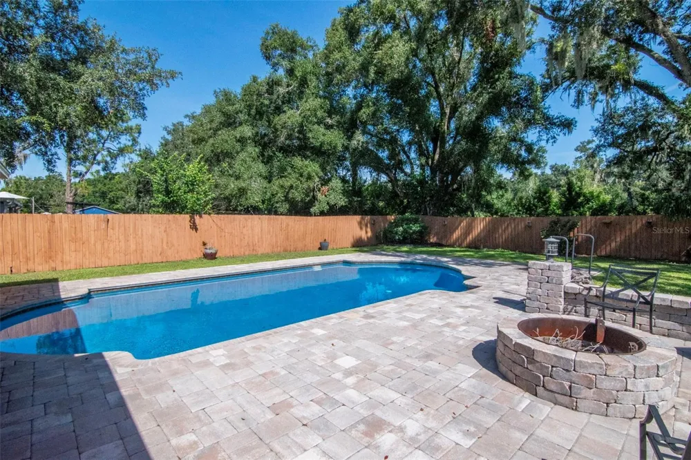 1912 MAY STREET Brandon, FL 33510