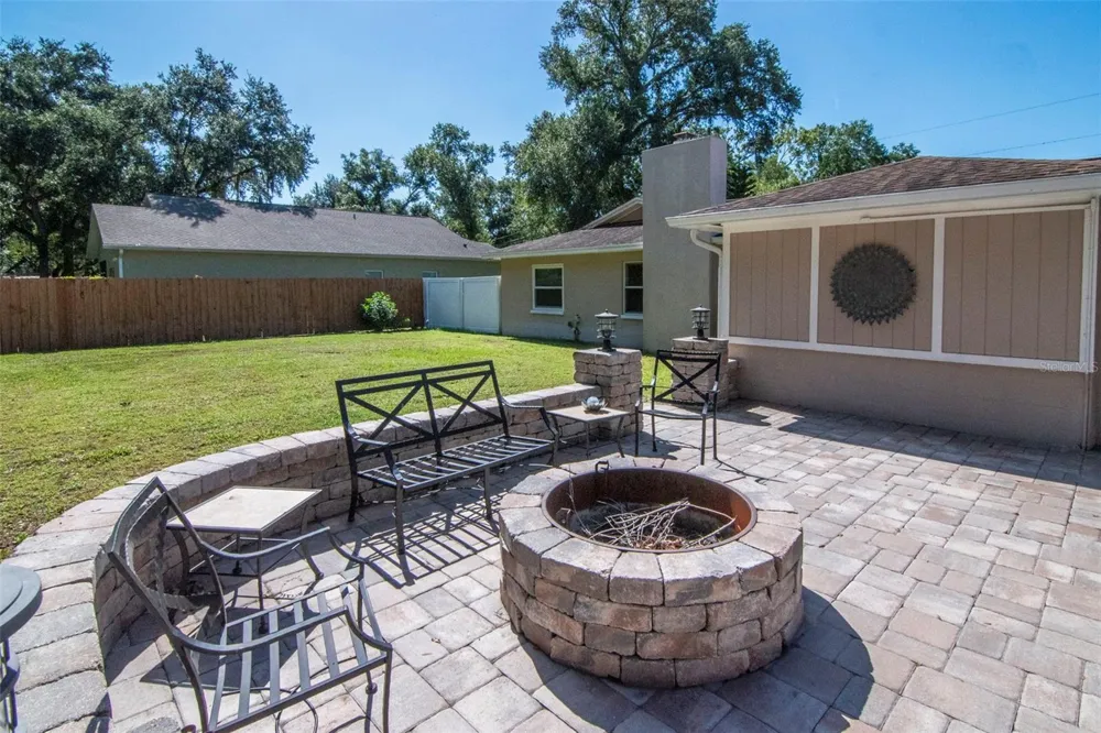 1912 MAY STREET Brandon, FL 33510