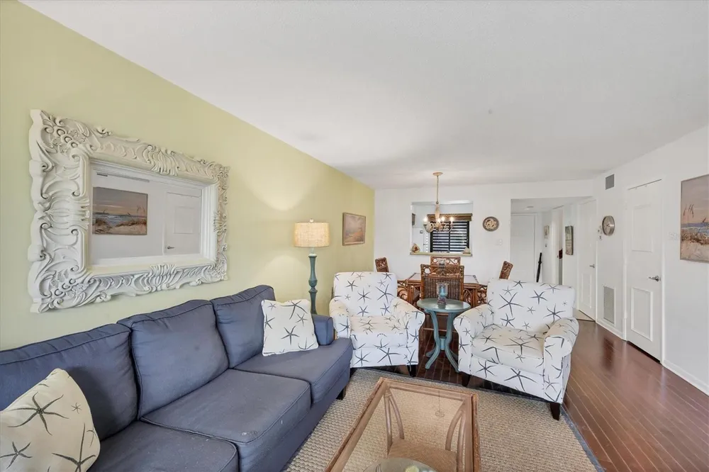 5216 LAKE VILLAGE DRIVE #71 Sarasota, FL 34235