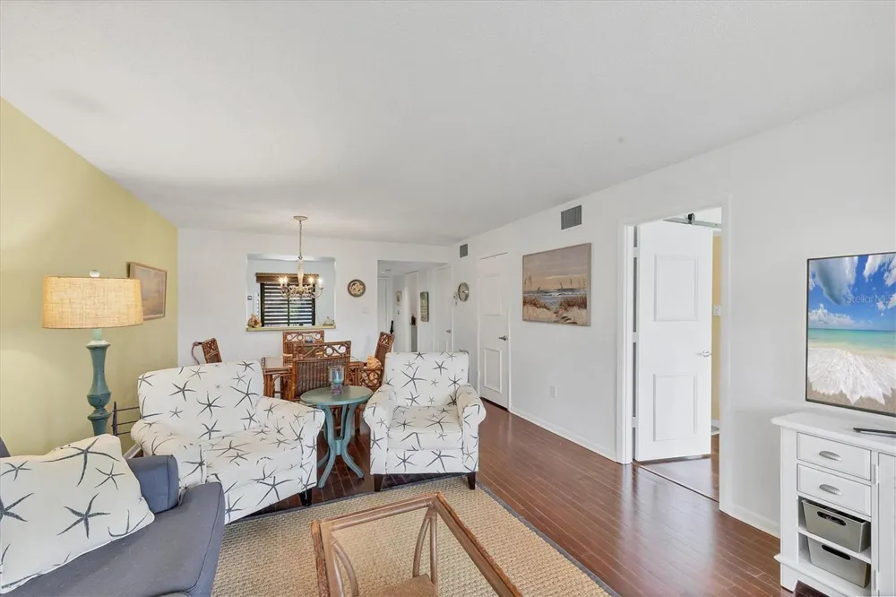 5216 LAKE VILLAGE DRIVE #71 Sarasota, FL 34235