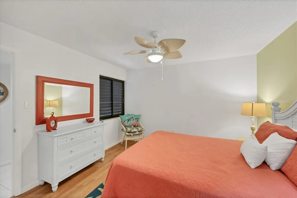 5216 LAKE VILLAGE DRIVE #71 Sarasota, FL 34235