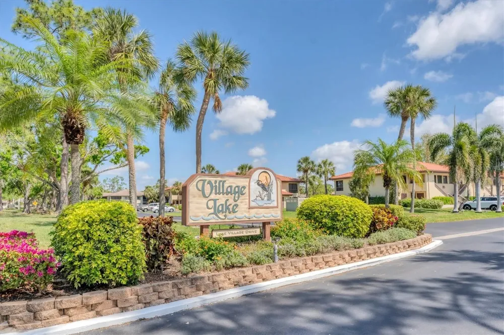 5216 LAKE VILLAGE DRIVE #71 Sarasota, FL 34235