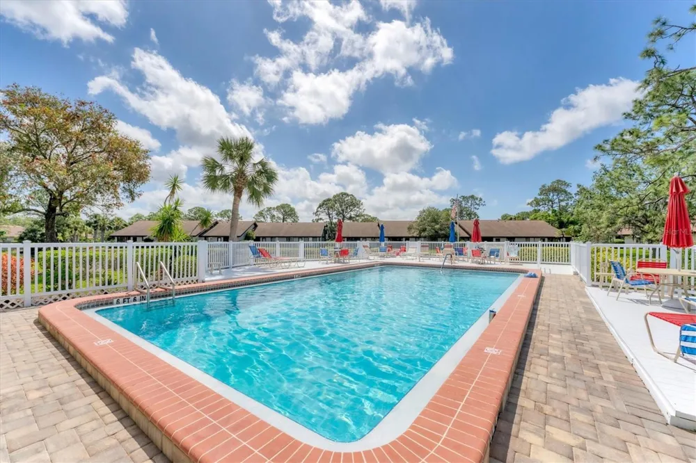 5216 LAKE VILLAGE DRIVE #71 Sarasota, FL 34235