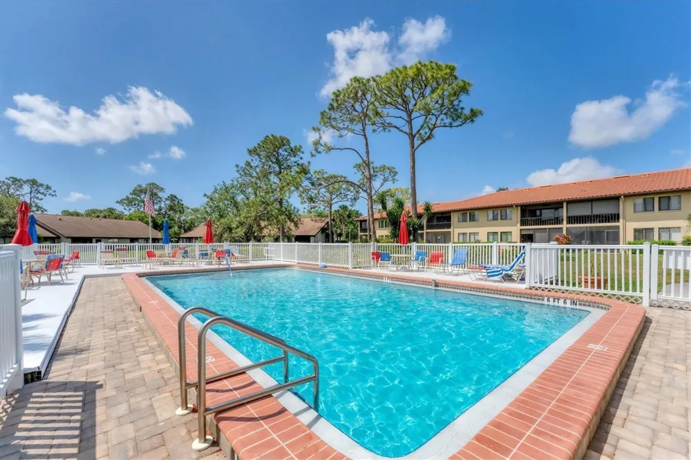 5216 LAKE VILLAGE DRIVE #71 Sarasota, FL 34235