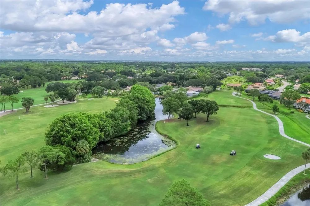 5216 LAKE VILLAGE DRIVE #71 Sarasota, FL 34235