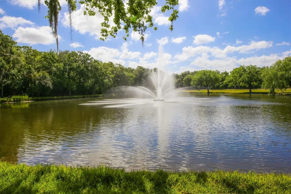 5216 LAKE VILLAGE DRIVE #71 Sarasota, FL 34235