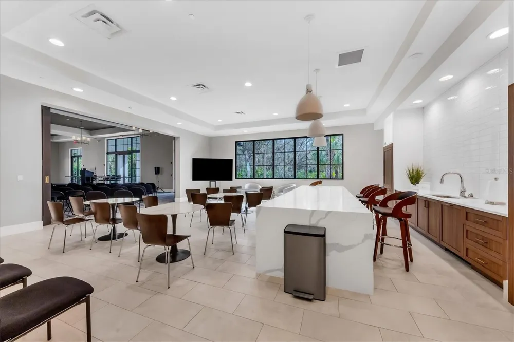 5216 LAKE VILLAGE DRIVE #71 Sarasota, FL 34235