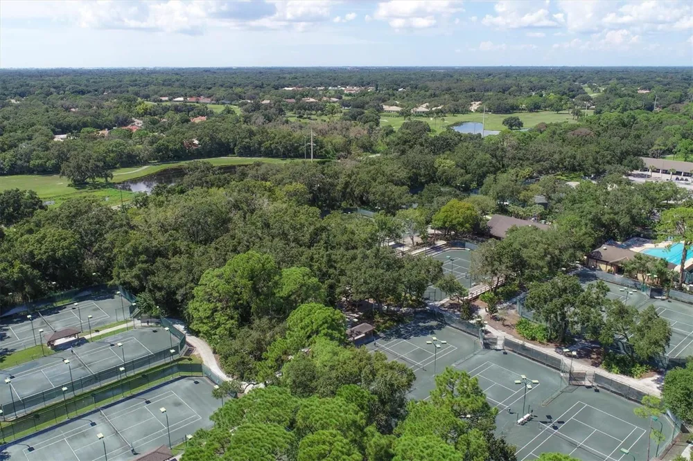 5216 LAKE VILLAGE DRIVE #71 Sarasota, FL 34235