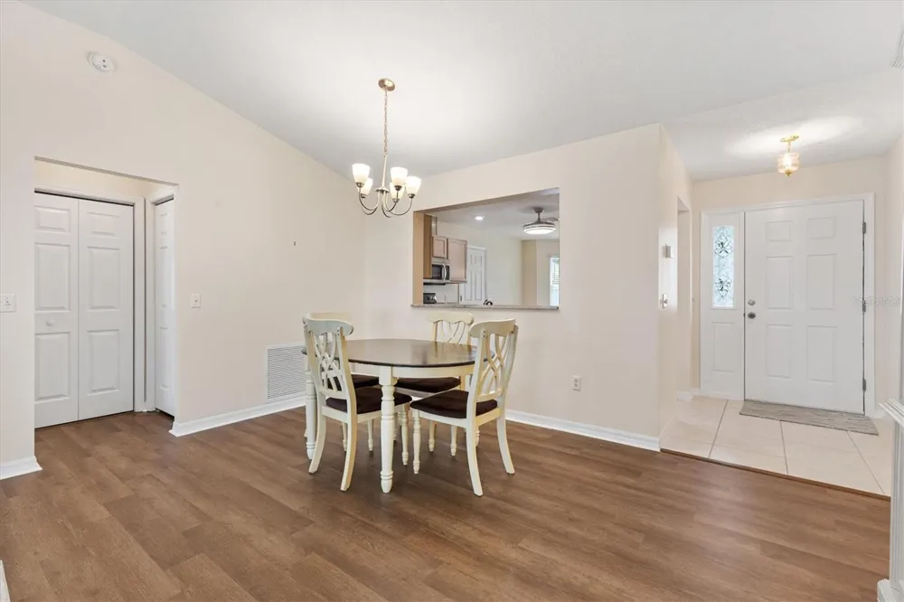 915 VENTURA DRIVE Lady Lake, FL 32159