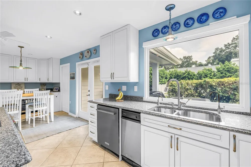 12383 WINDTREE BOULEVARD Seminole, FL 33772