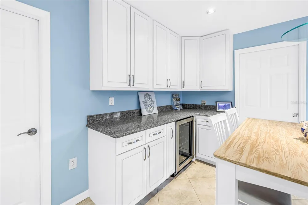 12383 WINDTREE BOULEVARD Seminole, FL 33772