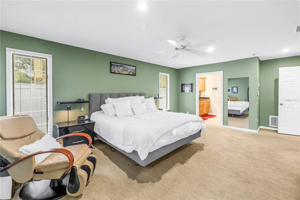12383 WINDTREE BOULEVARD Seminole, FL 33772