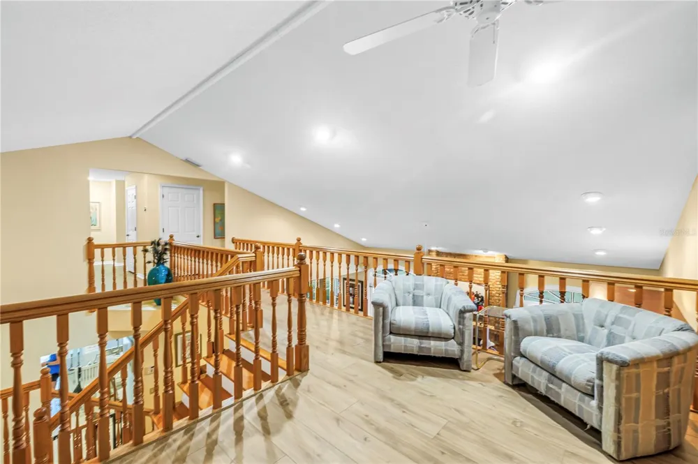 12383 WINDTREE BOULEVARD Seminole, FL 33772