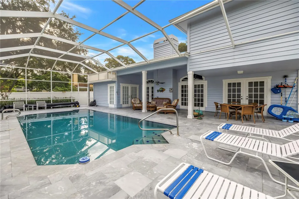 12383 WINDTREE BOULEVARD Seminole, FL 33772