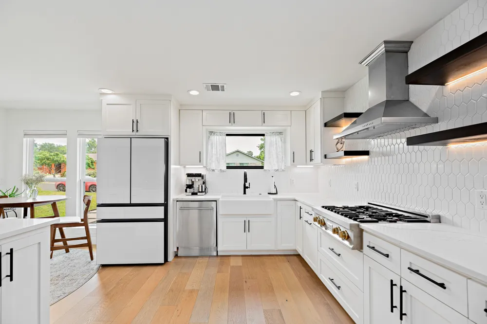 5700 Sutherlin Road Austin, TX 78723