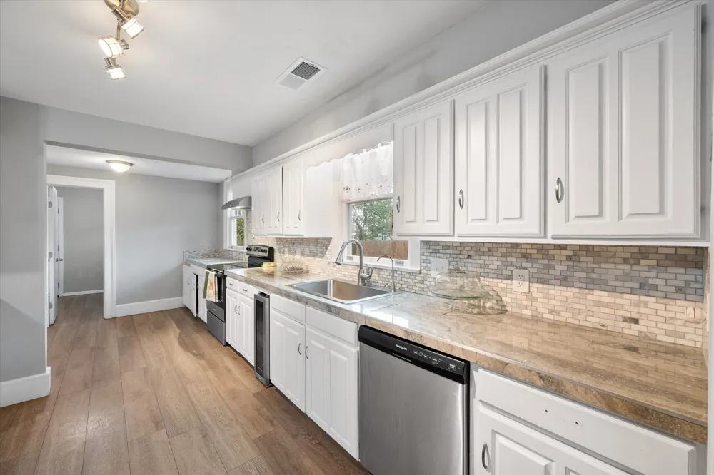 309 S Avenue B Wortham, TX 76693