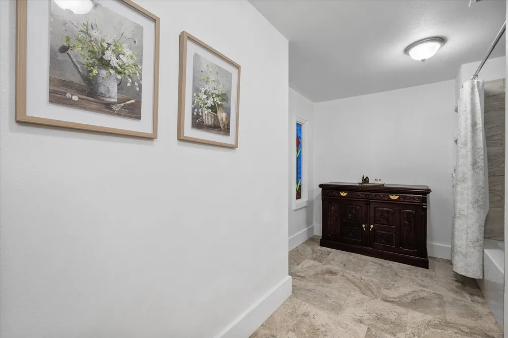 309 S Avenue B Wortham, TX 76693