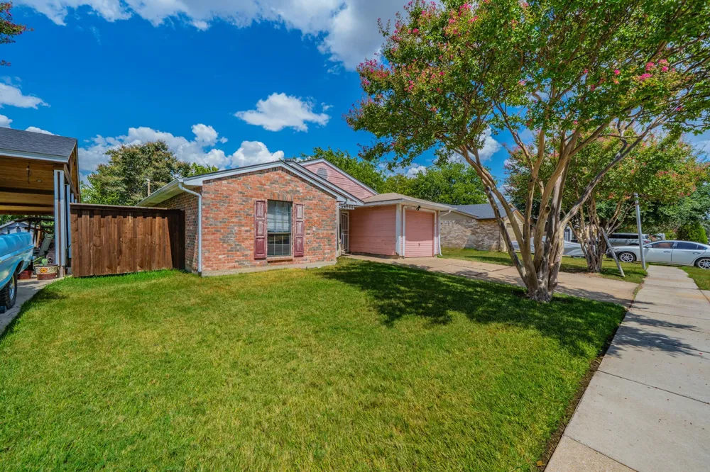 2031 Sharpshire Lane Arlington, TX 76014