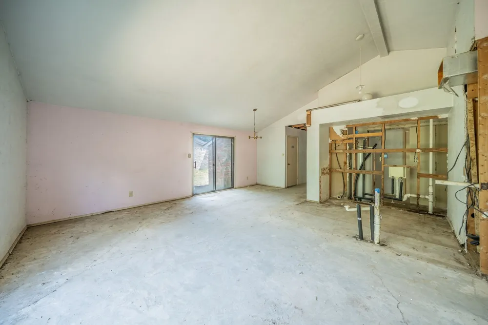 2031 Sharpshire Lane Arlington, TX 76014