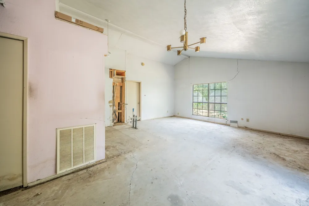 2031 Sharpshire Lane Arlington, TX 76014