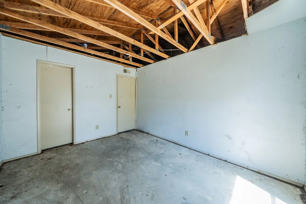2031 Sharpshire Lane Arlington, TX 76014