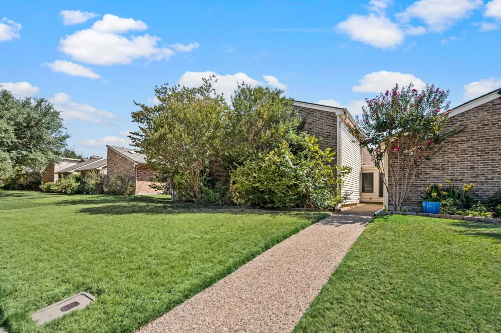 16408 Lauder Lane Dallas, TX 75248