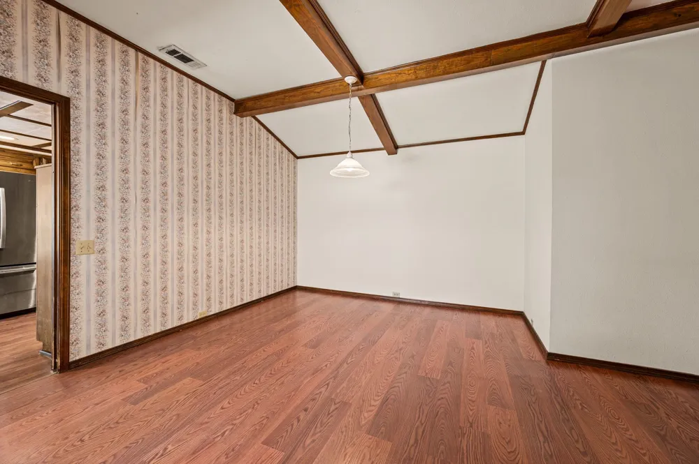 16408 Lauder Lane Dallas, TX 75248