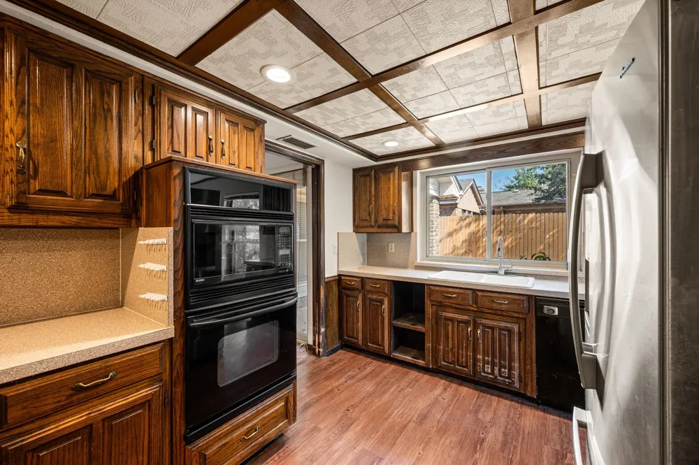 16408 Lauder Lane Dallas, TX 75248