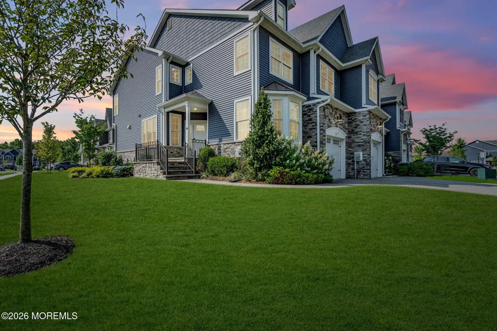 17 Kitchen Avenue Old Bridge, NJ 08857