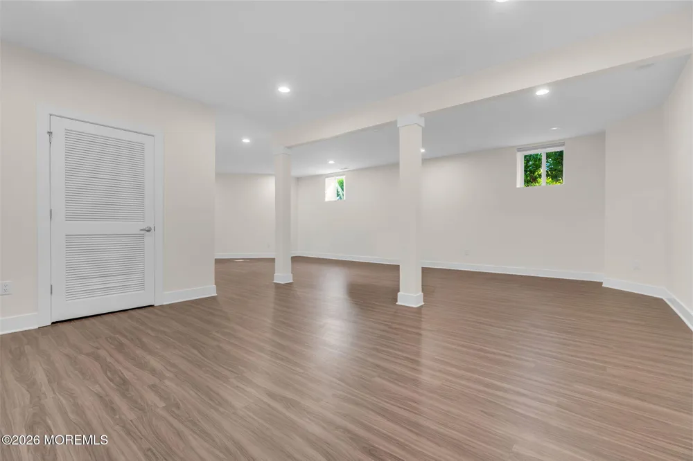 17 Kitchen Avenue Old Bridge, NJ 08857