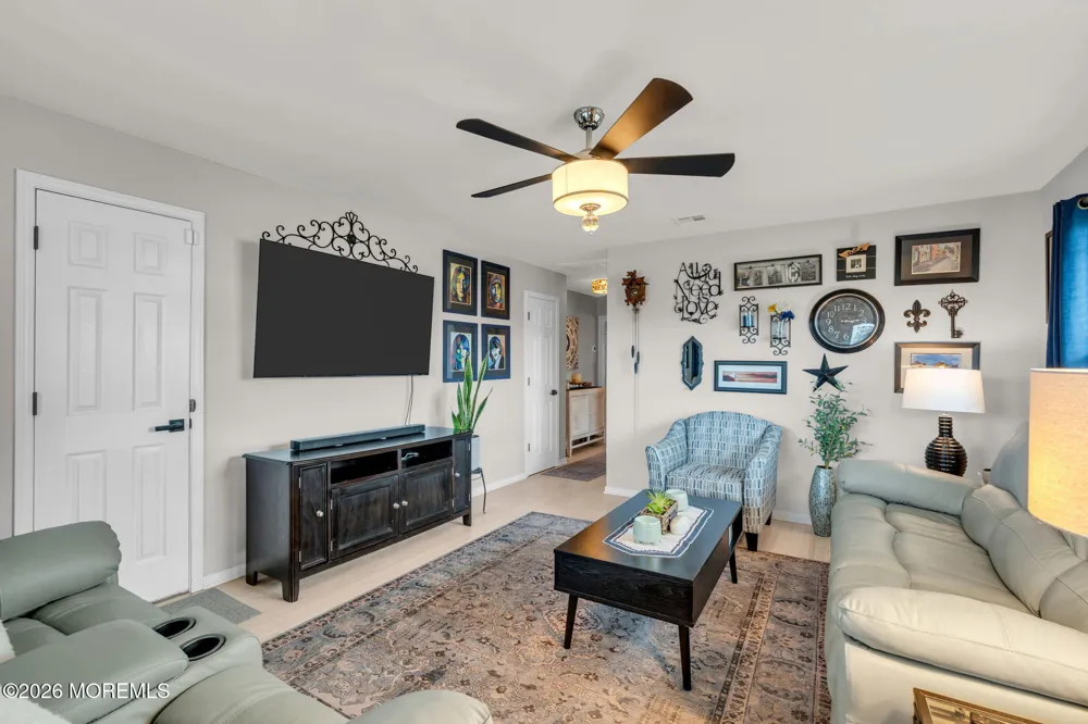 671 Jamaica Boulevard Toms River, NJ 08757