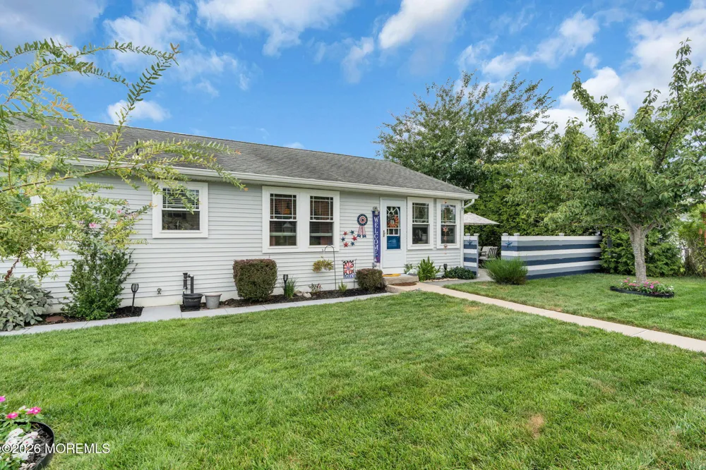671 Jamaica Boulevard Toms River, NJ 08757